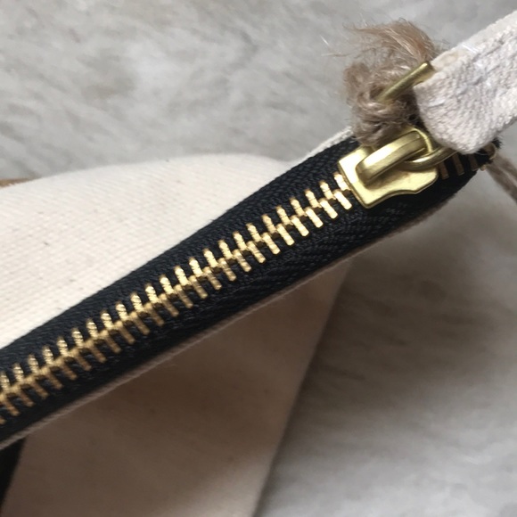 Smile Camera Canvas Zippered Pouch Essentials bag - Picture 3 of 6